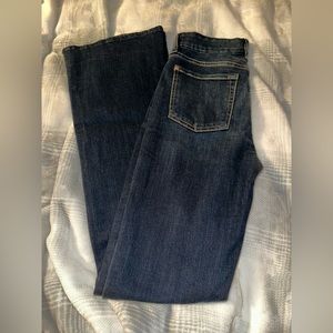 7FAMK high rise Ali 27x35